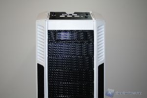00022Aerocool XPREDATOR WHITE XTREMEHARDWARE.COM
